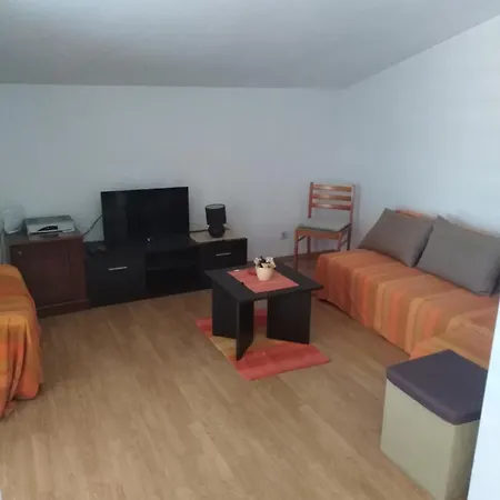 Apartment House Aria * Baska Voda