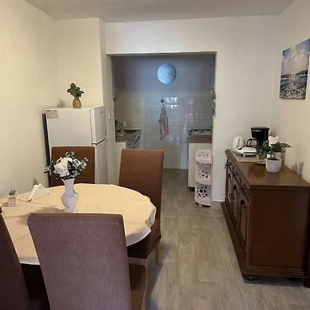 Apartment House Aria Baska Voda